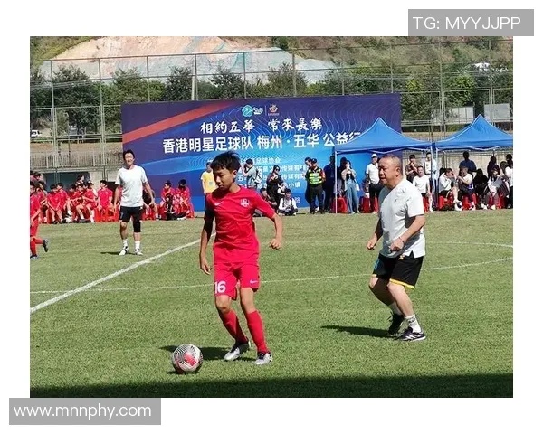 连创历史第一！41岁詹皇31+9引狂赞 名宿：他的影响力无处不在