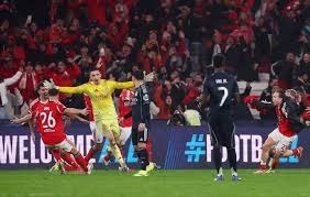 啊？徐静雨：现在东契奇+1个首轮换不了文班，得加3个首轮